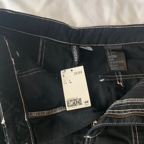 Divided High Waisted Black Skater Jeans - Picture 3 of 3